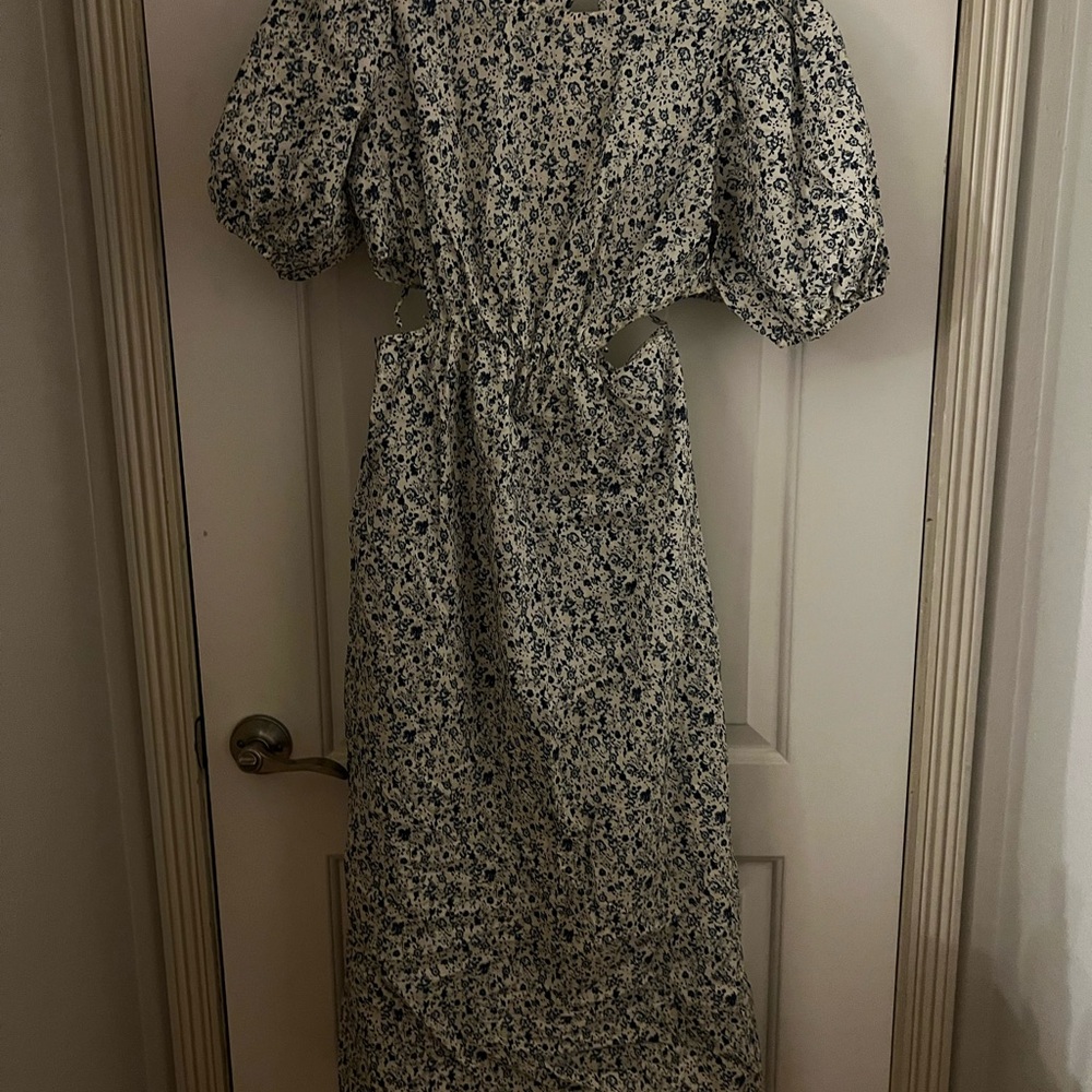 Lush White and Blue Puff Sleeve Maxi Dress
